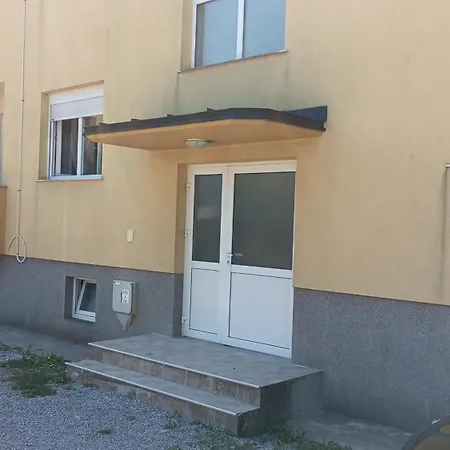 Apartman Relax - Naturally Cool - North-facing - Near The River Bosanska Krupa